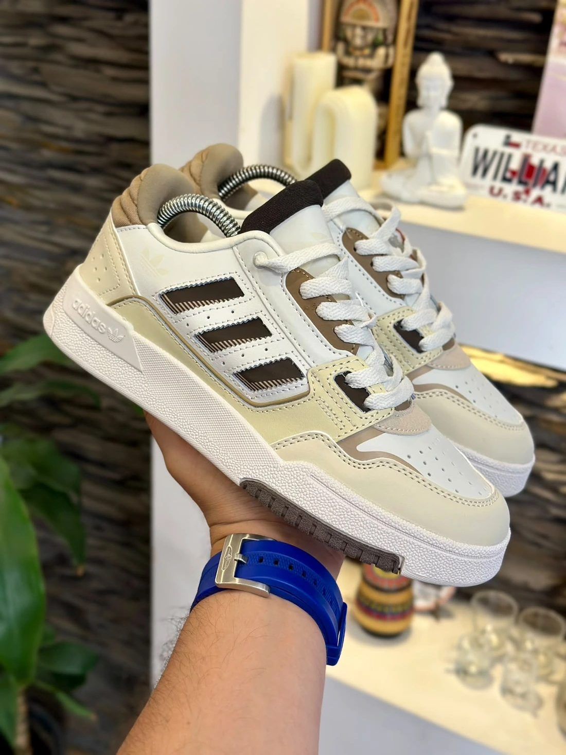 Adidas Drop Step disponible en el catálogo KindMind