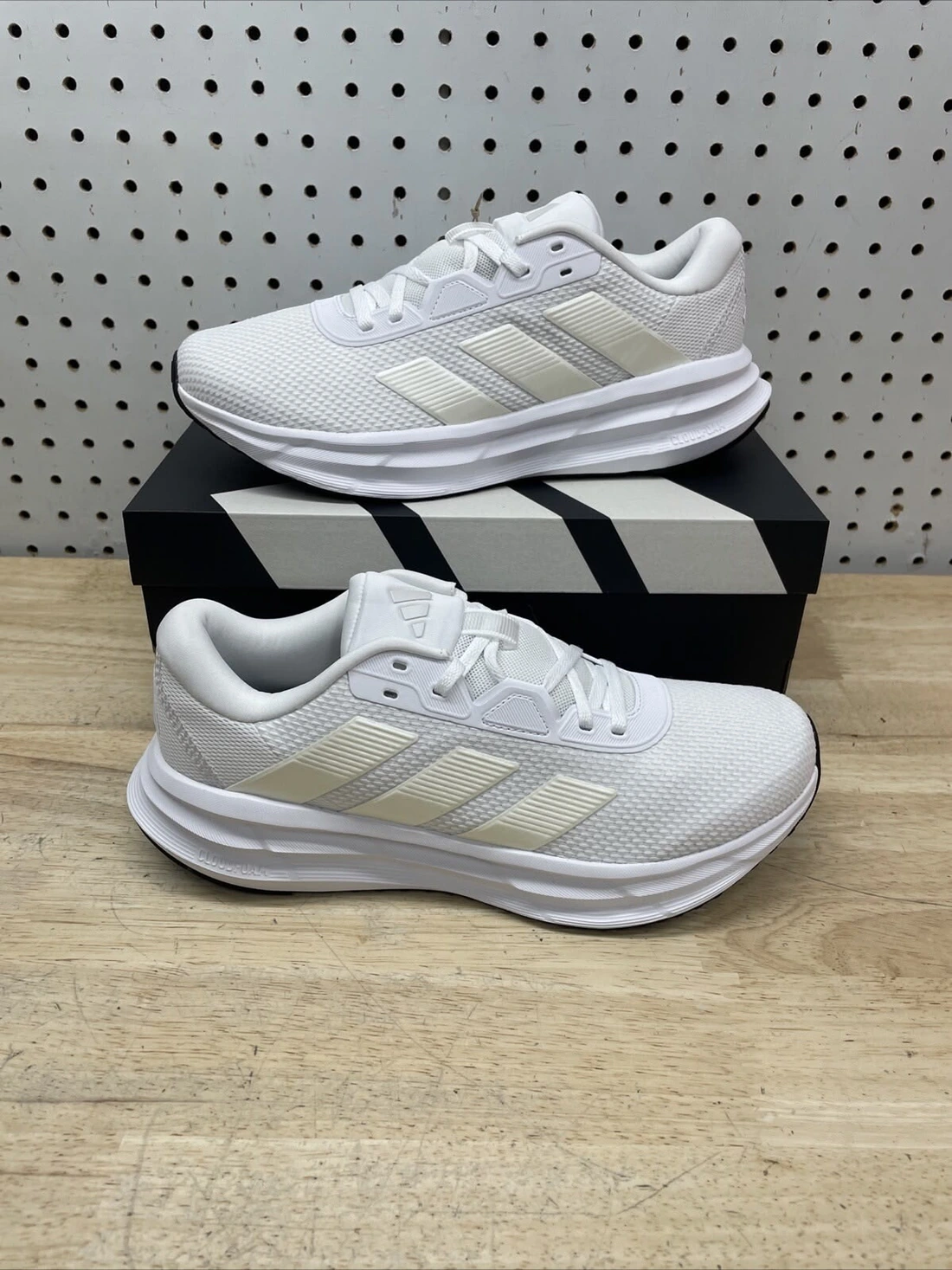 Adidas Galaxy 7 disponible en el catálogo KindMind