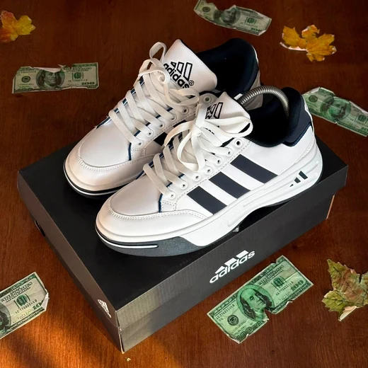 Adidas Nastase en Adidas Nastase