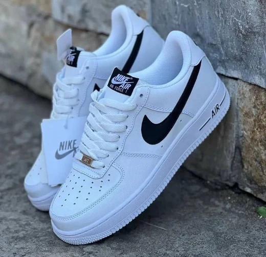 Nike Air Force 1 Low 07 LV8 en Nike Air Force 1 Low 07 LV8