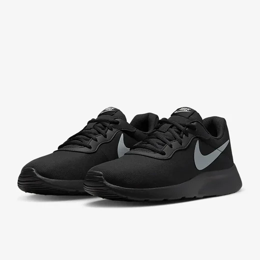 Nike Tanjun en Nike Tanjun