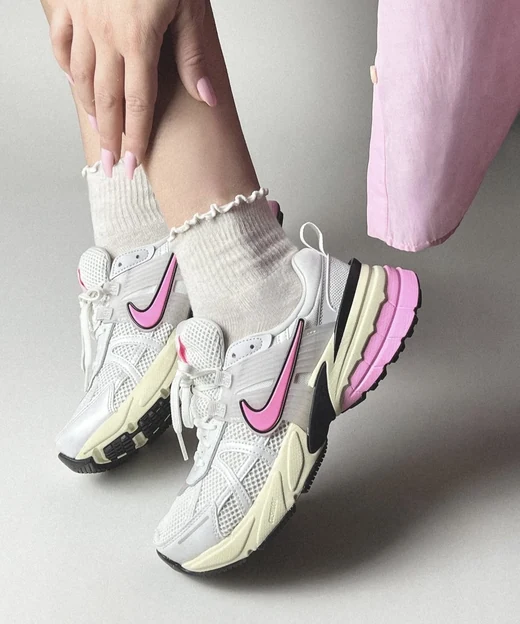 Nike V2K Run en Nike V2K Run