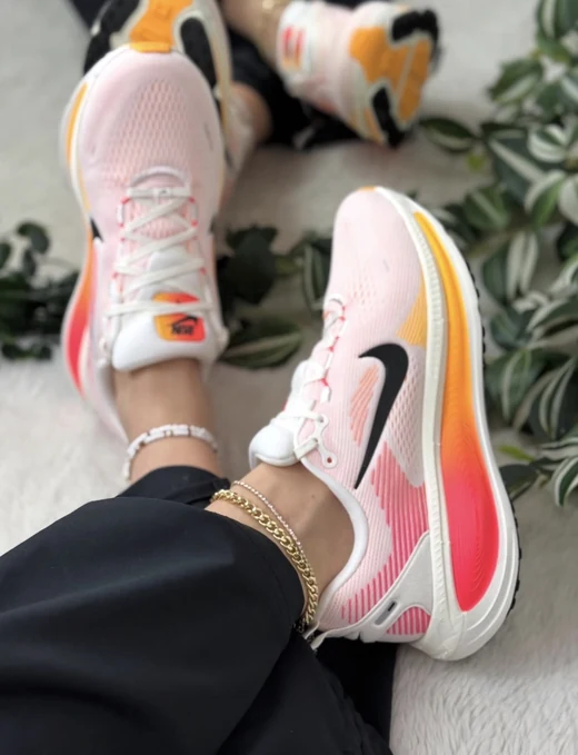 Nike Vomero 18 en Nike Vomero 18
