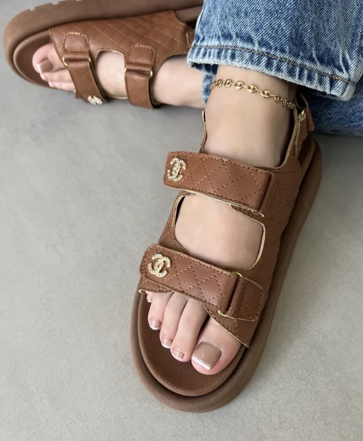 Chanel Brown en Chanel Brown