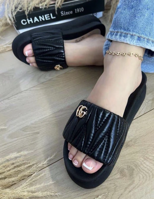 Gucci Black en Gucci Black