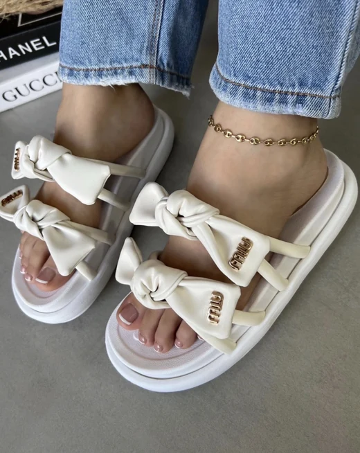 Miu Miu White en Miu Miu White