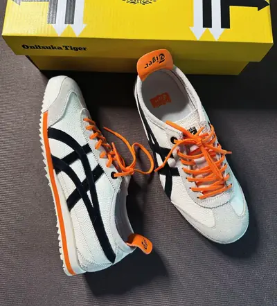 Onitsuka Tiger Mexico 66 en Onitsuka Tiger Mexico 66